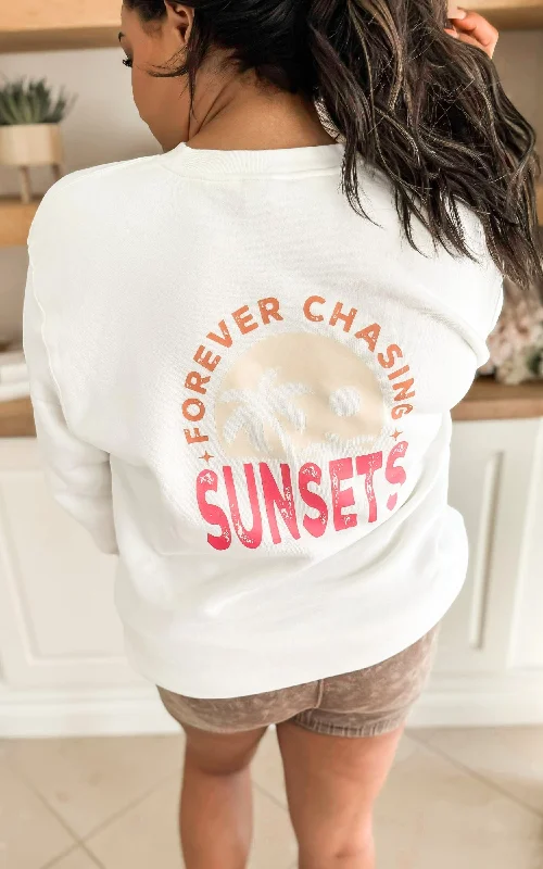 CrewneckvirtualIvory FOREVER CHASING SUNSETS Graphic Crewneck Sweatshirt**