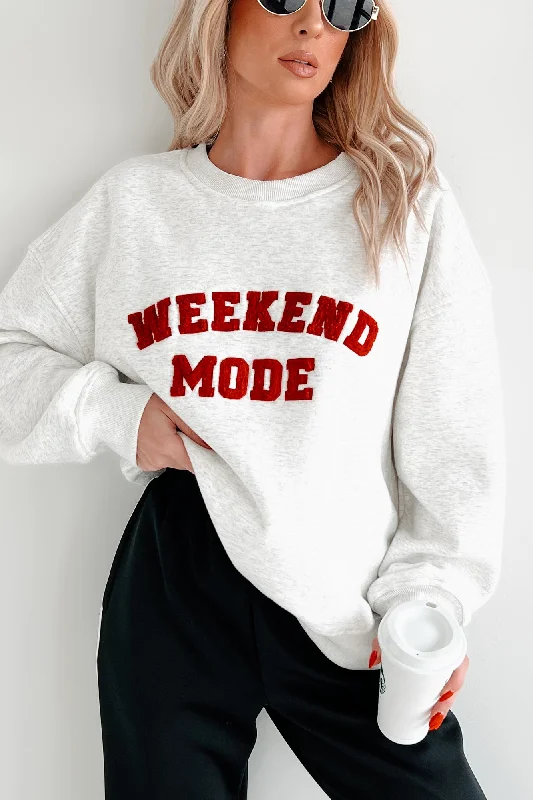 Crewneckgadget"Weekend Mode" Crewneck Sweatshirt (Light Heather Grey)