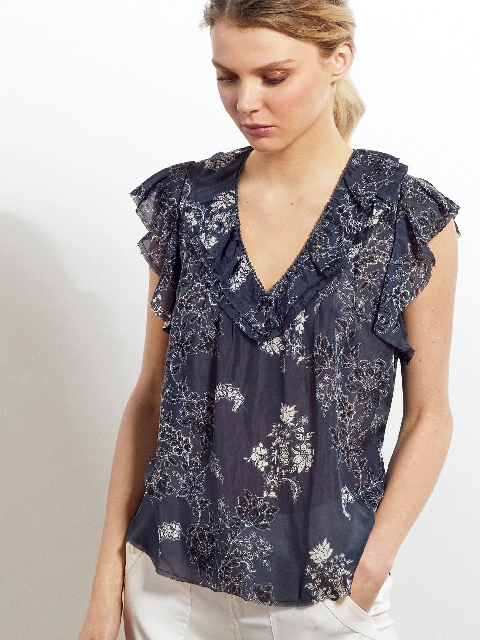 Punk ShirtsGo Flower Child Blouse Print