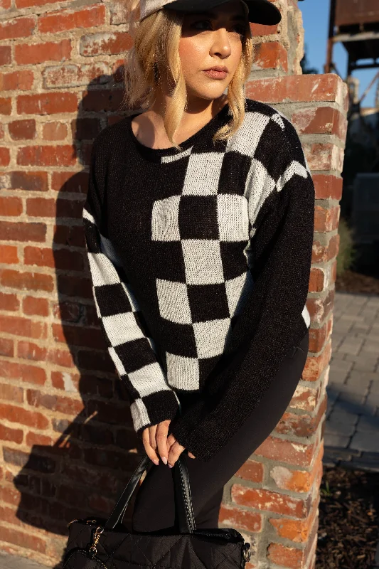 Checkered Charm SweaterLinen Knit Tops